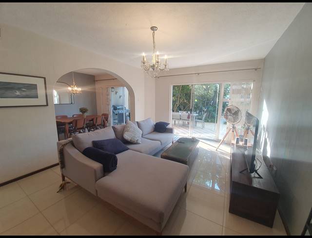 3 BEDROOM DUPLEX TO LET IN UMHLANGA CENTRAL